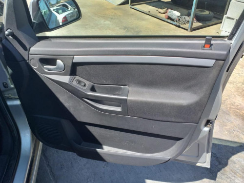  GUARNECIDO PUERTA DELANTERA DERECHA OPEL MERIVA 
