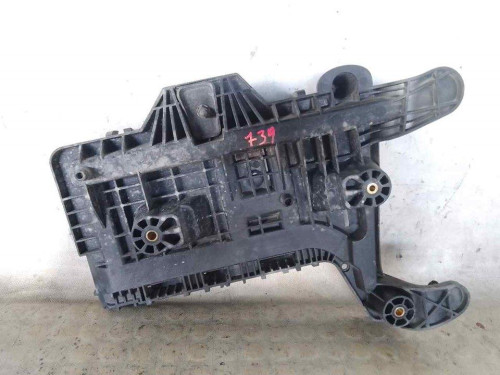 SOPORTE BATERIA Seat LEON (1P1) 