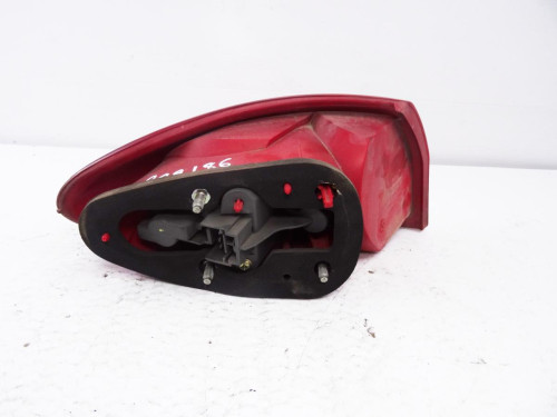  PILOTO TRASERO DERECHO ALFA ROMEO 147 (190) 