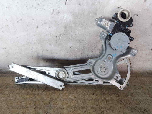 ELEVALUNAS DELANTERO IZQUIERDO TOYOTA YARIS (KSP9/SCP9/NLP9) 