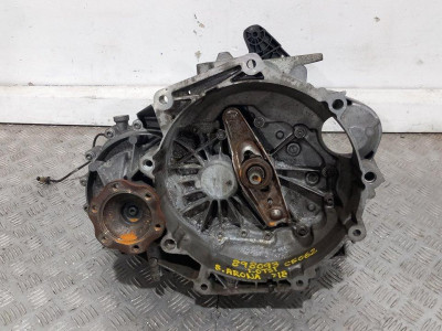 CAJA CAMBIOS, SEAT, ARONA (KJ)