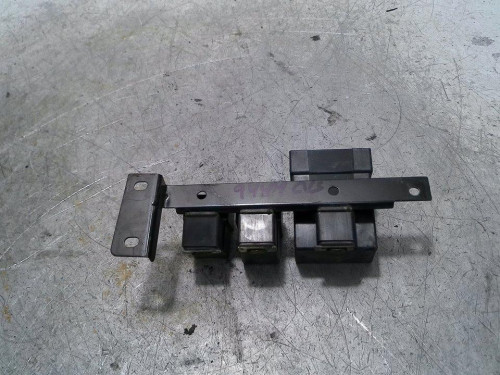  CAJA RELES / FUSIBLES Chrysler STRATUS JX CABRIO 