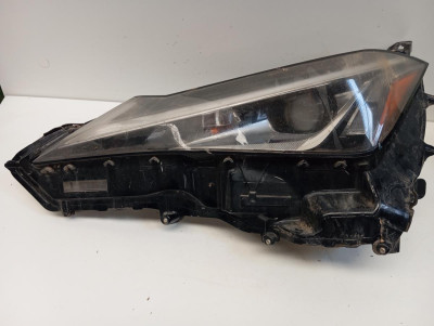 FARO IZQUIERDO, LEXUS, UX (ZA10)