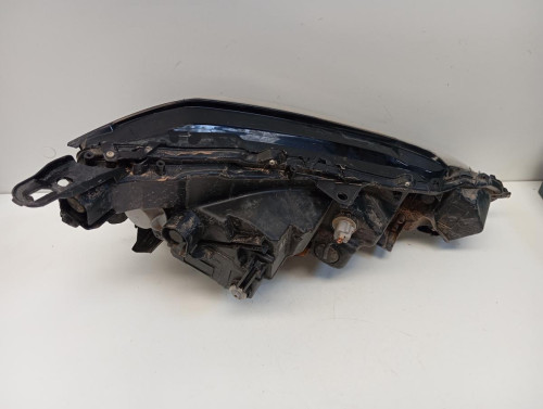  FARO IZQUIERDO, LEXUS, UX (ZA10) 