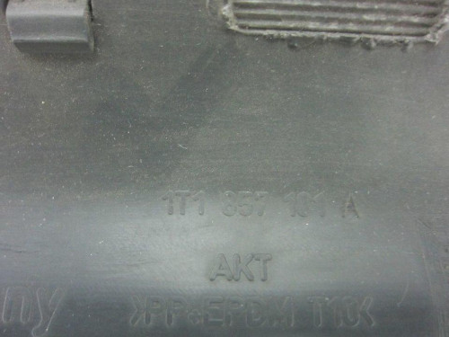 NO IDENTIFICADO Volkswagen TOURAN (1T2) 