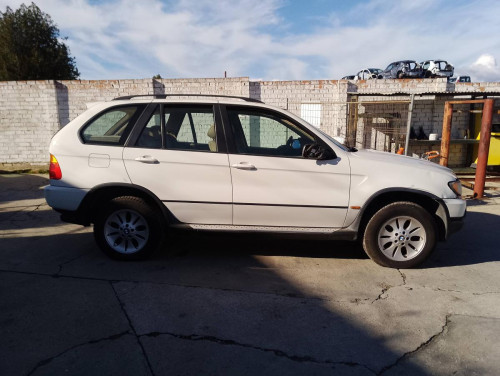 BMW SERIE X5 (E53) — автомобиль-донор на запчасти 