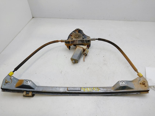 ELEVALUNAS DELANTERO IZQUIERDO Renault CLIO II FASE II (B/CB0) 