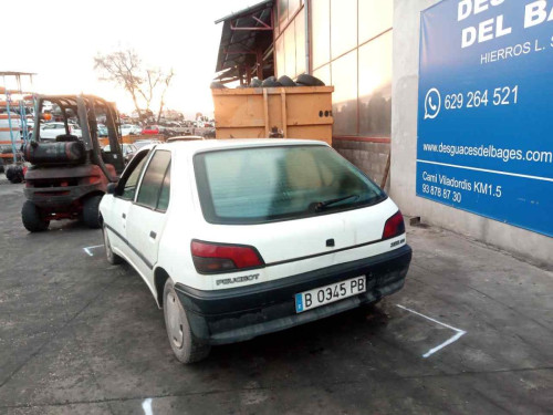 PEUGEOT 306 3/5 PT. (S1)(01.1993) — vehículo donante para recambios 