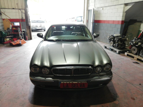 JAGUAR XJ — vehículo donante para recambios 