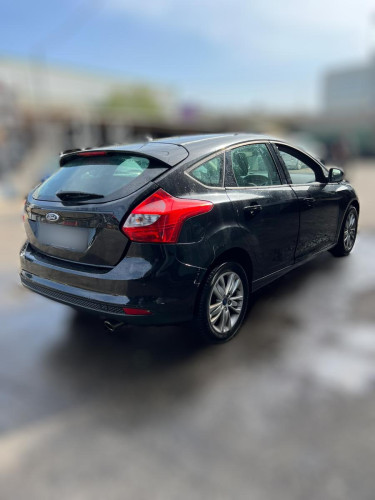 FORD FOCUS BERLINA (CB8) used