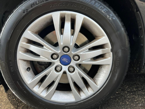 FORD FOCUS BERLINA (CB8) used