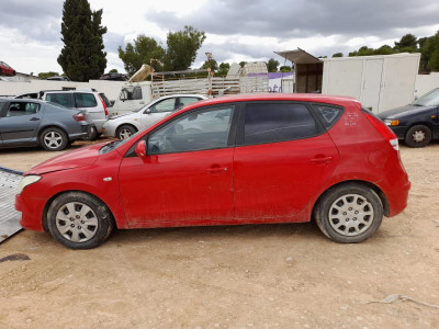 HYUNDAI I30 (FD)