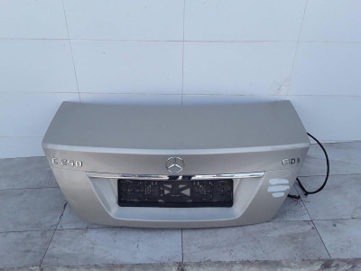 PORTON TRASERO, MERCEDES-BENZ, CLASE C (BM 204) BERLINA