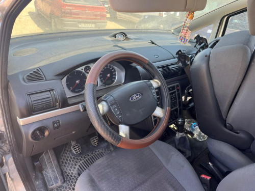 FORD GALAXY (VY) — автомобиль-донор на запчасти 