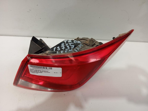  PILOTO TRASERO DERECHO SEAT LEON ST 5F8 