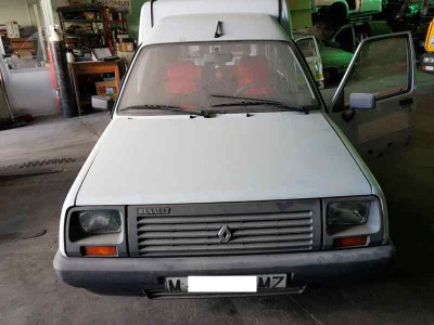 RENAULT RAPID /EXPRESS (F40)