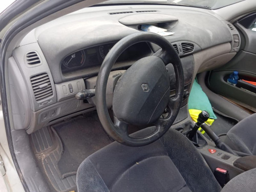  RENAULT LAGUNA II (BG0) 
