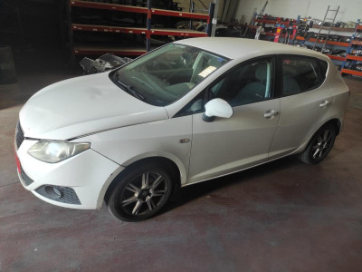 SEAT IBIZA BERLINA (6J5)