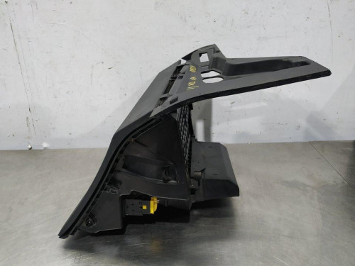  GUANTERA AUDI A1 SPORTBACK (GBA) 