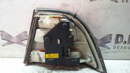 PILOTO TRASERO IZQUIERDO Opel VECTRA B BERLINA 