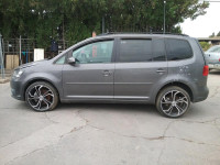 VOLKSWAGEN TOURAN (1T3)
