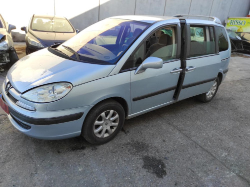 PEUGEOT 807 — vehículo donante para recambios 