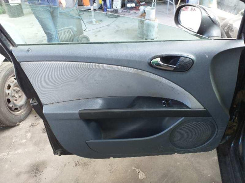  SEAT LEON (1P1) 