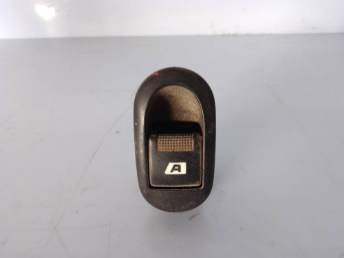 MANDO ELEVALUNAS DELANTERO IZQUIERDO Citroen C3 