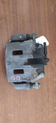 PINZA DE FRENO DELANTERA DERECHA