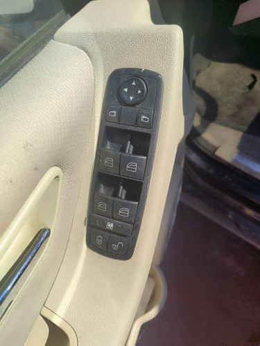  MERCEDES-BENZ CLASE B (BM 245) 