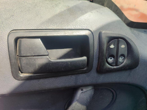  FORD TOURNEO CONNECT (TC7) 