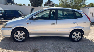 NISSAN ALMERA TINO (V10M)