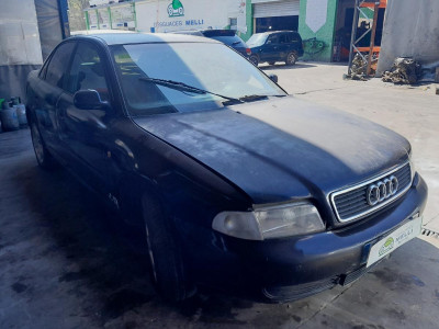 AUDI A4 BERLINA (B5)
