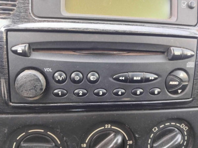 SISTEMA AUDIO / RADIO CD