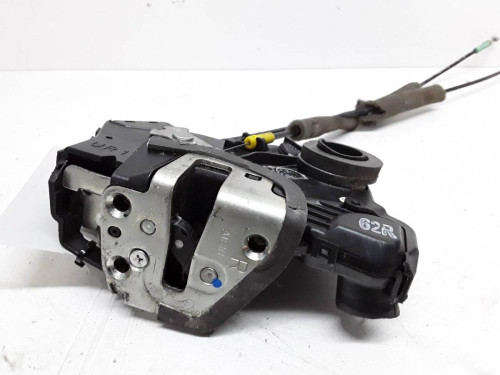 CERRADURA PUERTA DELANTERA DERECHA TOYOTA COROLLA VERSO (R1) 