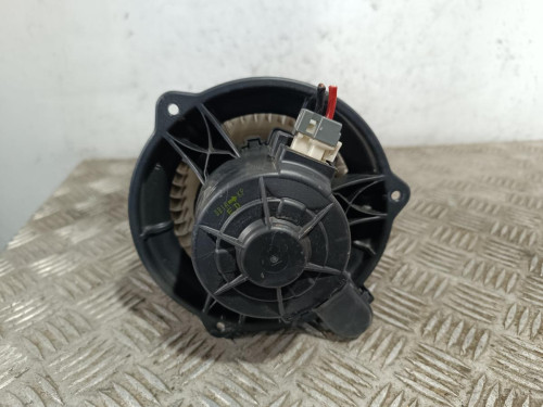 MOTOR CALEFACCION 