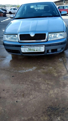 PARAGOLPES DELANTERO Skoda Octavia Berlina (1U2)(2001->) Skoda Octavia Berlina (1U2)(2001->) 