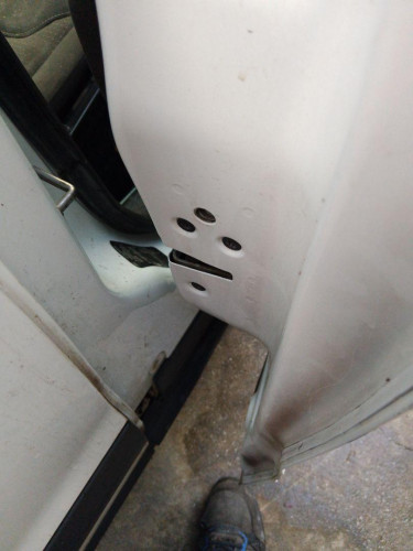 CERRADURA PUERTA DELANTERA DERECHA Ford TRANSIT COURIER (C4A) 