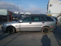 VOLVO V40 FAMILIAR