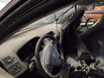 VOLVO S40 BERLINA