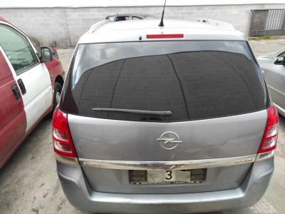 OPEL ZAFIRA B