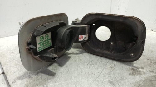 TAPA EXTERIOR COMBUSTIBLE RENAULT MEGANE II CLASSIC BERLINA 