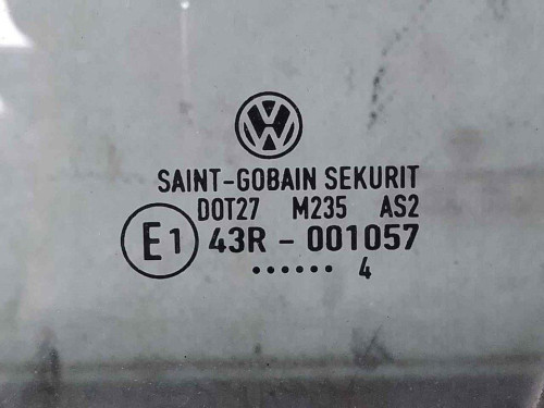 LUNA DELANTERA IZQUIERDA Volkswagen GOLF V (1K1)(10.2003) 