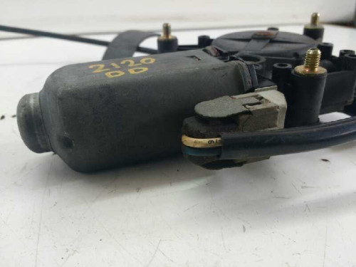  ELEVALUNAS DELANTERO DERECHO PEUGEOT 605 