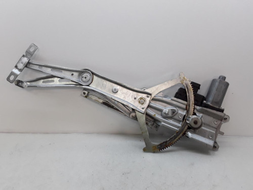 ELEVALUNAS DELANTERO IZQUIERDO Opel ZAFIRA B 