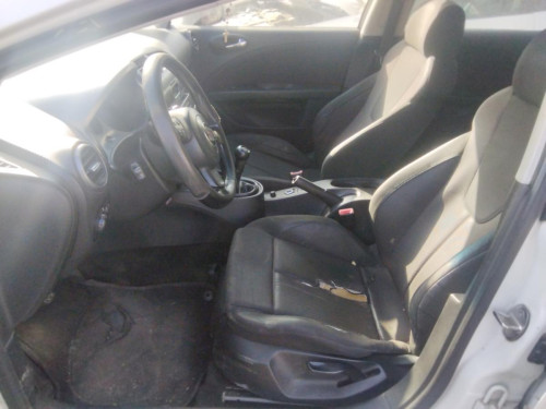  SEAT LEON (1P1) 