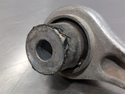 BRAZO SUSPENSION INFERIOR TRASERO IZQUIERDO, MERCEDES-BENZ, CLASE C (BM 204) BERLINA