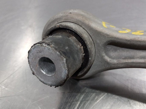 BRAZO SUSPENSION INFERIOR TRASERO IZQUIERDO Mercedes-Benz CLASE C (BM 204) BERLINA 