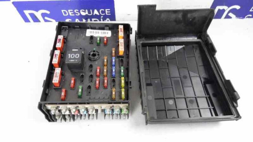  CAJA RELES / FUSIBLES VOLKSWAGEN PASSAT VARIANT (3C5) 
