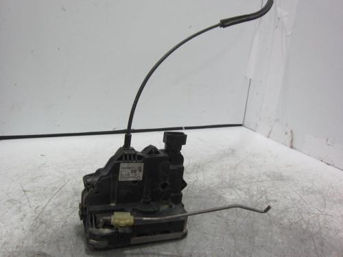  CERRADURA PUERTA DELANTERA IZQUIERDA OPEL CORSA D 